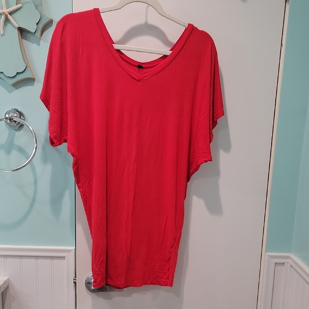 Amazon Red Relaxed Short Sleeve T-Shirt